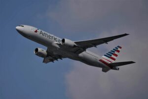 american airlines plane